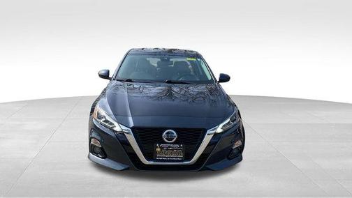 2020 Nissan Altima 2.5 SV