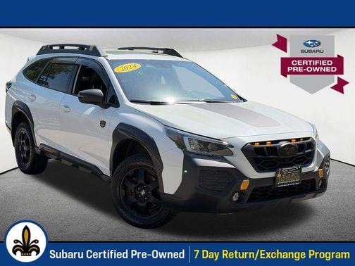 Crystal White Pearl 2024 Subaru Outback Wilderness