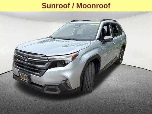 Ice Silver Metallic 2025 Subaru Forester Limited