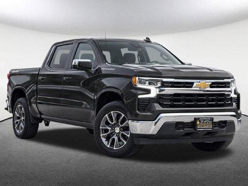 Harvest Gold / Bronze 2023 Chevrolet Silverado 1500 LT