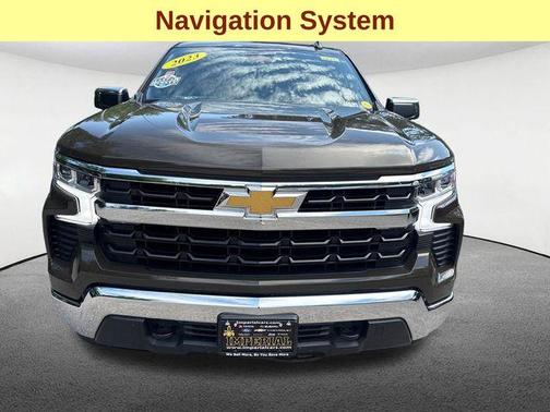 Harvest Gold / Bronze 2023 Chevrolet Silverado 1500 LT