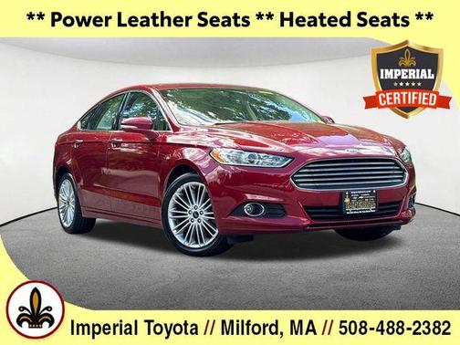 Ruby Red Metallic 2016 Ford Fusion SE