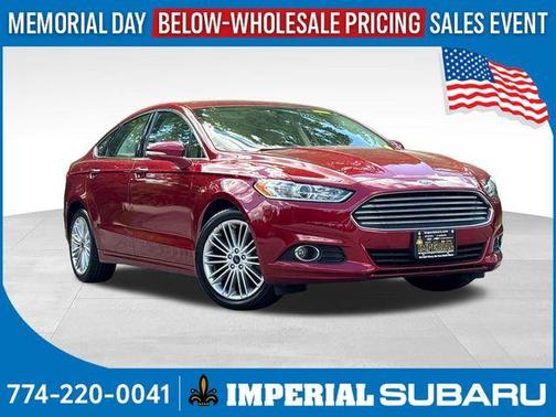 Ruby Red Metallic 2016 Ford Fusion SE