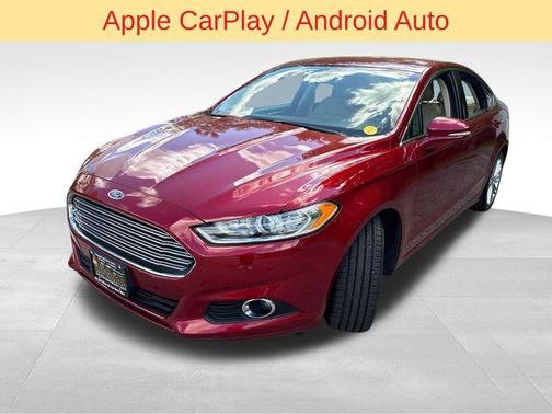 Ruby Red Metallic 2016 Ford Fusion SE