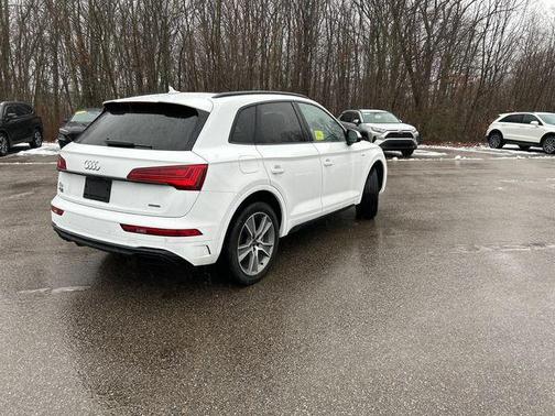 2025 Audi Q5 45 S line quattro Premium