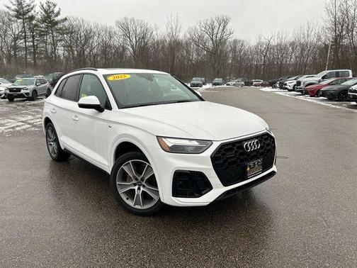 2025 Audi Q5 45 S line quattro Premium