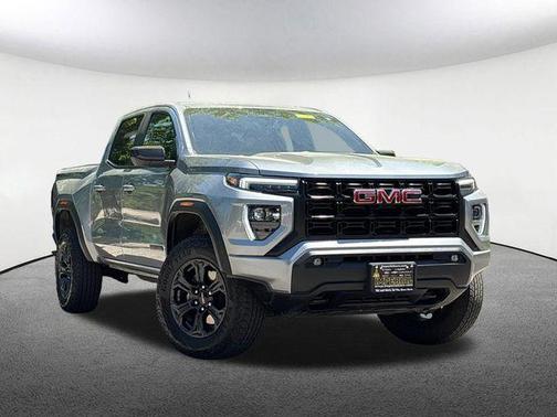 Sterling 2024 GMC Canyon Elevation