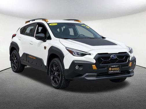 Crystal White Pearl 2025 Subaru Crosstrek Wilderness