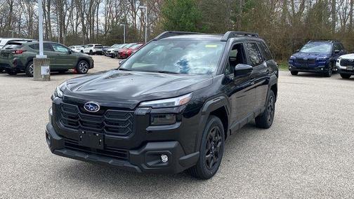 Crystal Black Silica 2026 Subaru Outback Limited