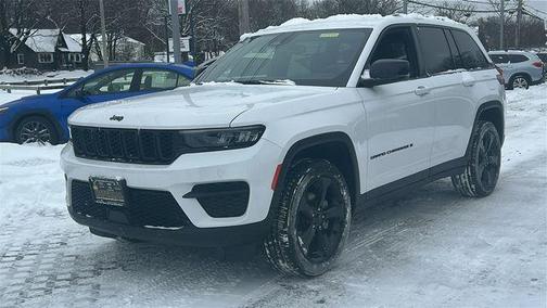 2023 Jeep Grand Cherokee Altitude