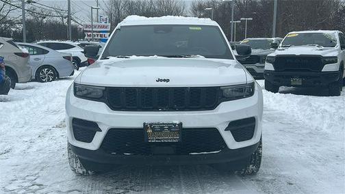 2023 Jeep Grand Cherokee Altitude