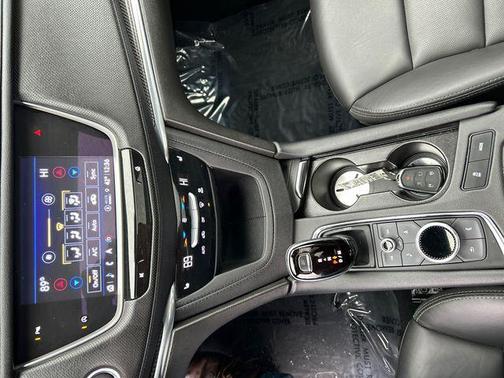 2023 Cadillac XT5 Sport