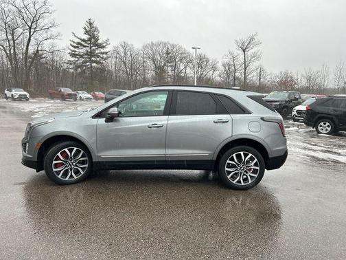 2023 Cadillac XT5 Sport