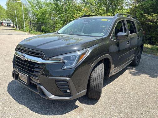 Crystal Black Silica 2026 Subaru Ascent Limited