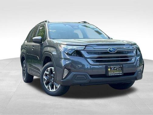 Magnetite Gray Metallic 2026 Subaru Forester Premium