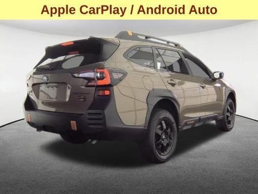 Autumn Green Metallic 2023 Subaru Outback Wilderness