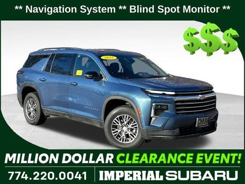 2025 Chevrolet Traverse LT