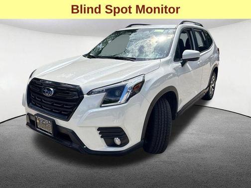 Crystal White Pearl 2023 Subaru Forester Premium