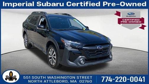 Crystal Black Silica 2023 Subaru Outback Premium