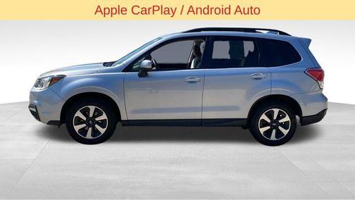 Ice Silver Metallic 2017 Subaru Forester 2.5i Premium