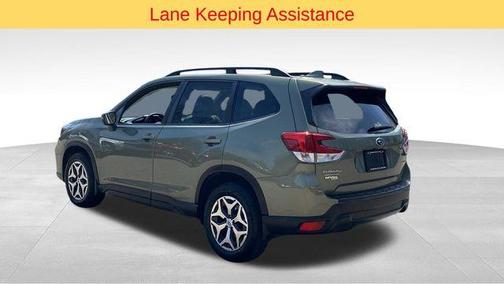 Jasper Green Metallic 2019 Subaru Forester Premium