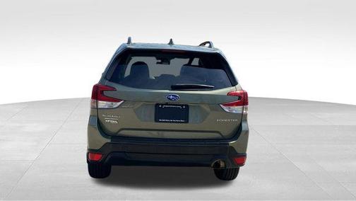 Jasper Green Metallic 2019 Subaru Forester Premium