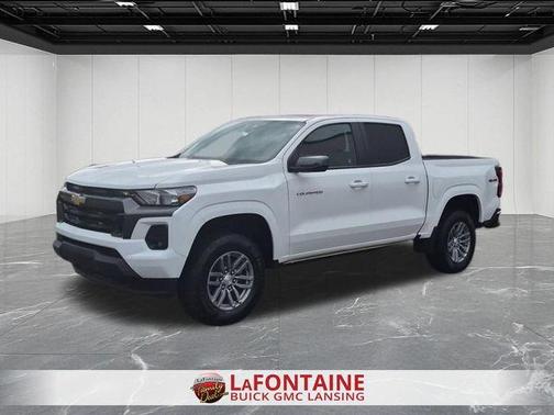 Summit White 2024 Chevrolet Colorado LT