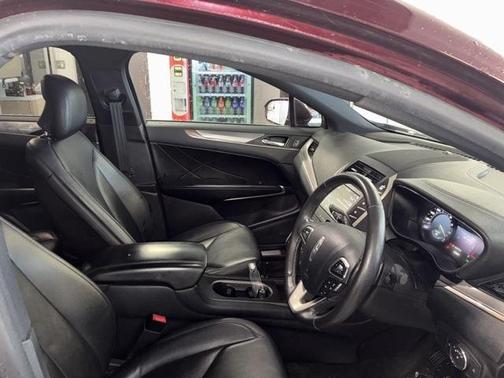 2016 Lincoln MKC Premier