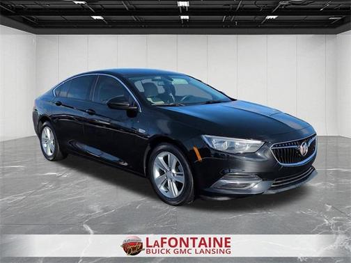 2019 Buick Regal Sportback Base