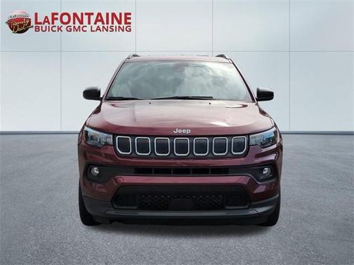 2022 Jeep Compass Latitude Lux
