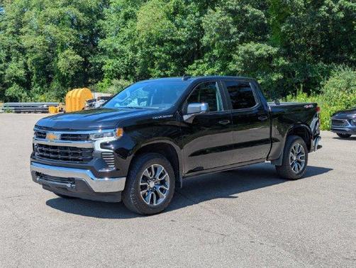 Black 2024 Chevrolet Silverado 1500 LT