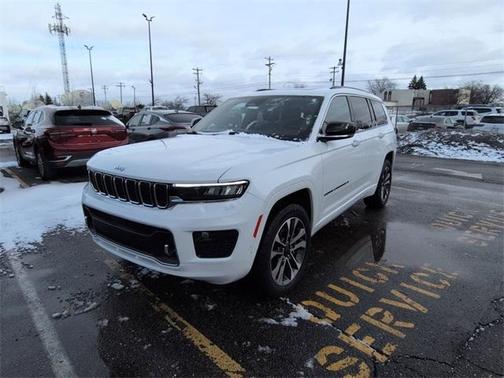 2022 Jeep Grand Cherokee L Overland