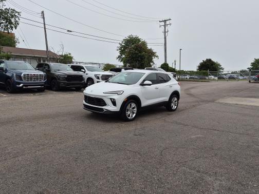 Summit White 2024 Buick Encore GX Preferred