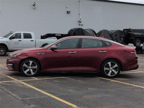 2019 Kia Optima S