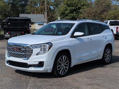 2023 GMC Terrain Denali