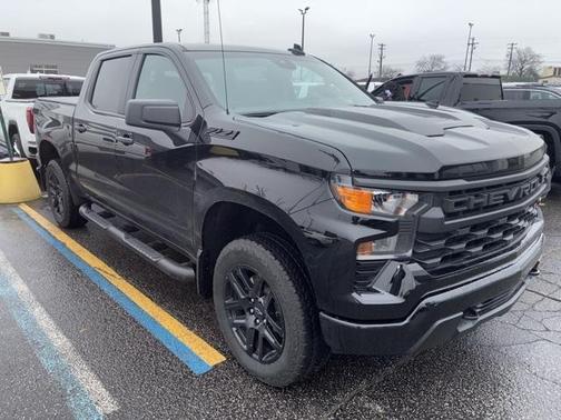 2024 Chevrolet Silverado 1500 Custom Trail Boss