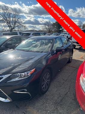 2016 Lexus ES 300h Base