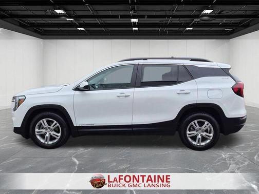 Summit White 2024 GMC Terrain SLE