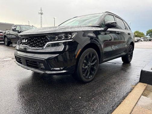 Ebony Black 2023 Kia Sorento SX