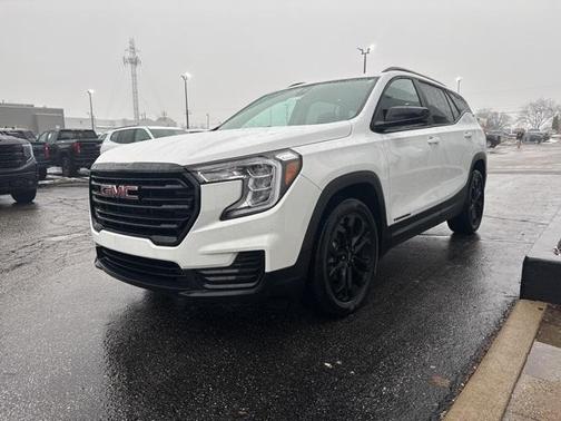 2022 GMC Terrain SLE