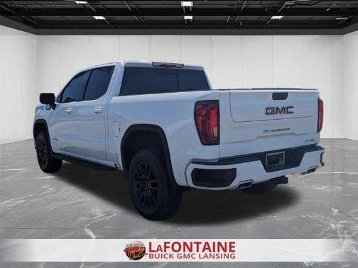 Summit White 2025 GMC Sierra 1500 AT4