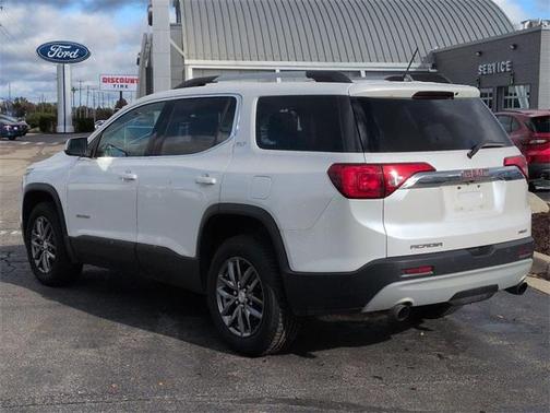 2017 GMC Acadia SLT-1