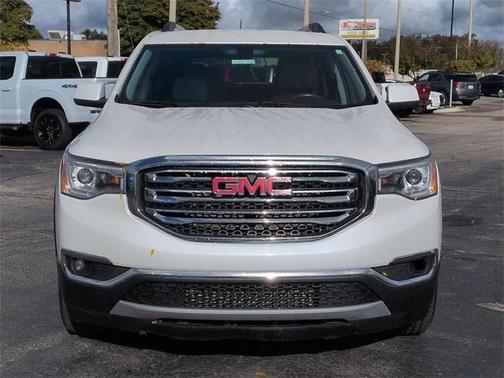 2017 GMC Acadia SLT-1