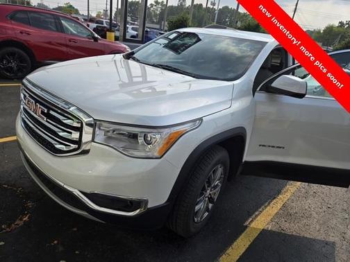 2017 GMC Acadia SLT-1