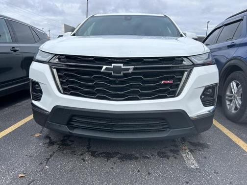 2022 Chevrolet Traverse RS