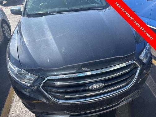 2017 Ford Taurus Limited