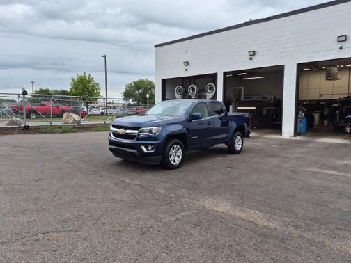 Pacific Blue Metallic 2019 Chevrolet Colorado 4WD LT