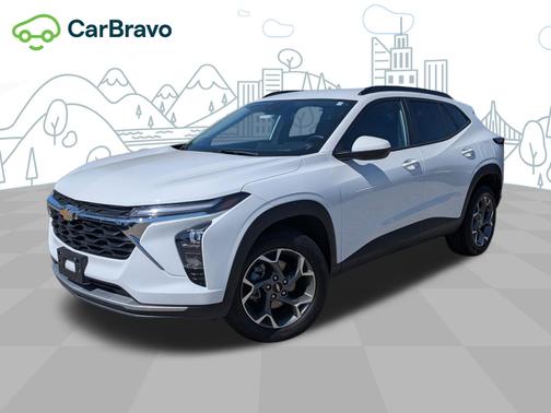 Summit White 2025 Chevrolet Trax LT