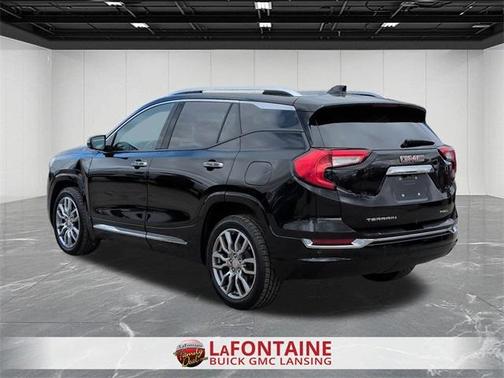 2022 GMC Terrain Denali