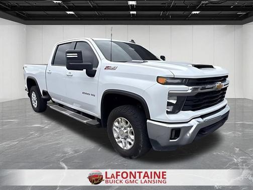 Summit White 2024 Chevrolet Silverado 2500 LT